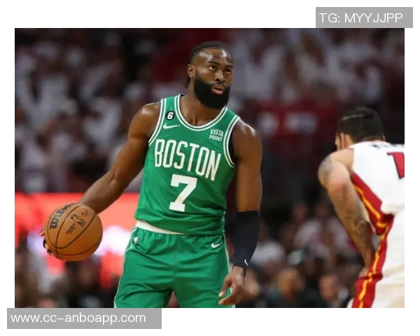 杰伦布朗独砍36分却三分球全失致命犯规成败皆由你