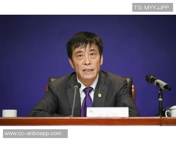 李璇:若蓉城本赛季未能夺冠将引发对所有人员变动的质疑与指责