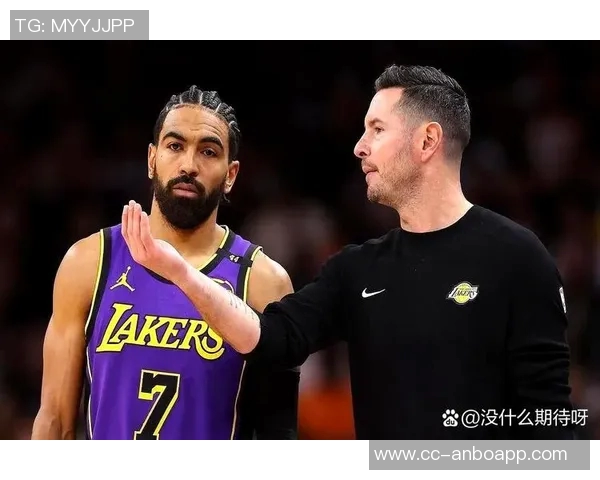 雷迪克谈球队伤病困扰里夫斯缺阵对赛季影响微乎其微